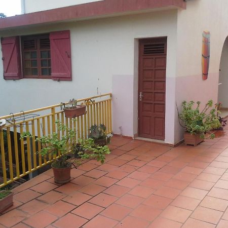 Apartamento Chez Rosy Le Robert Exterior foto